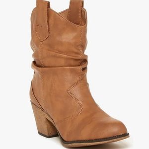 Charles Albert Pull on Ankle Cowboy Boots